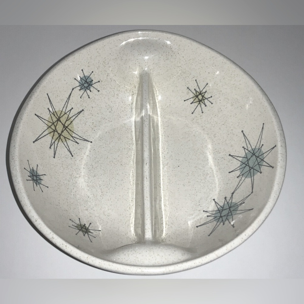 Vintage 1950s Atomic Starburst Divided Serving Bowl. Great condition! Must have